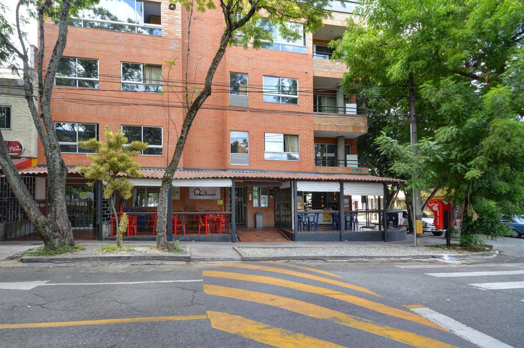 메딜린 International House Co-Living 호스텔 외부 사진