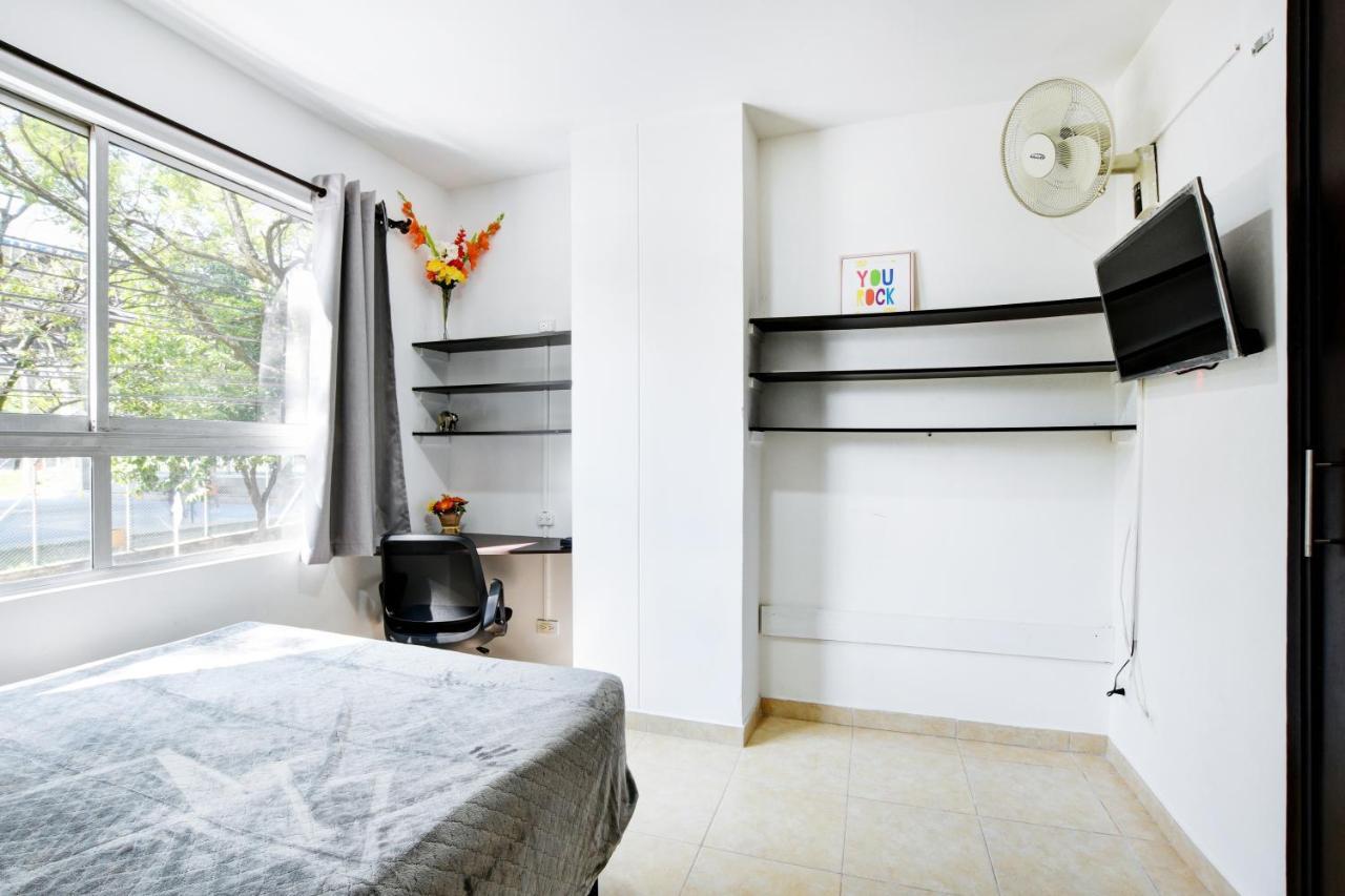 메딜린 International House Co-Living 호스텔 외부 사진