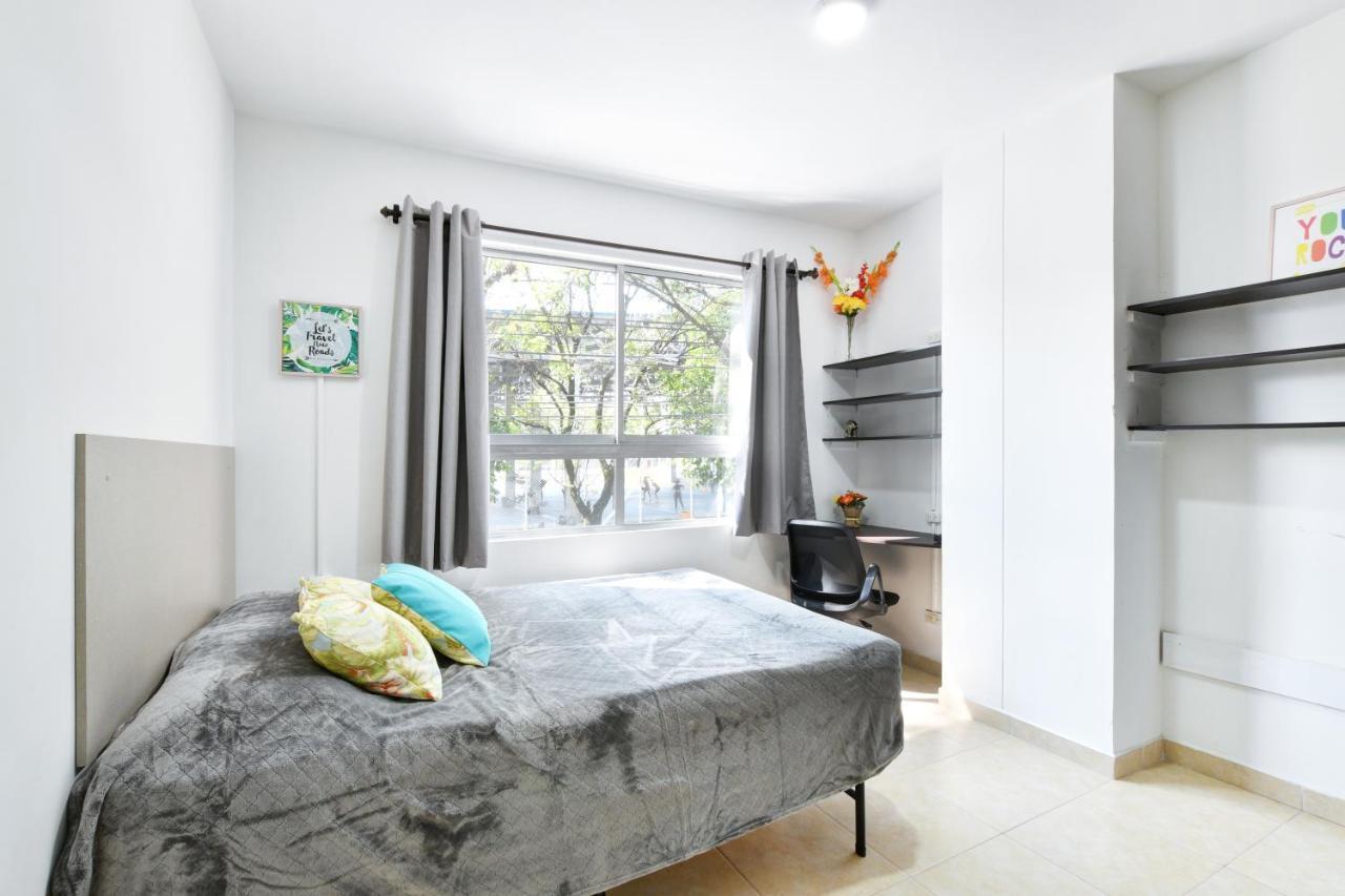 메딜린 International House Co-Living 호스텔 외부 사진